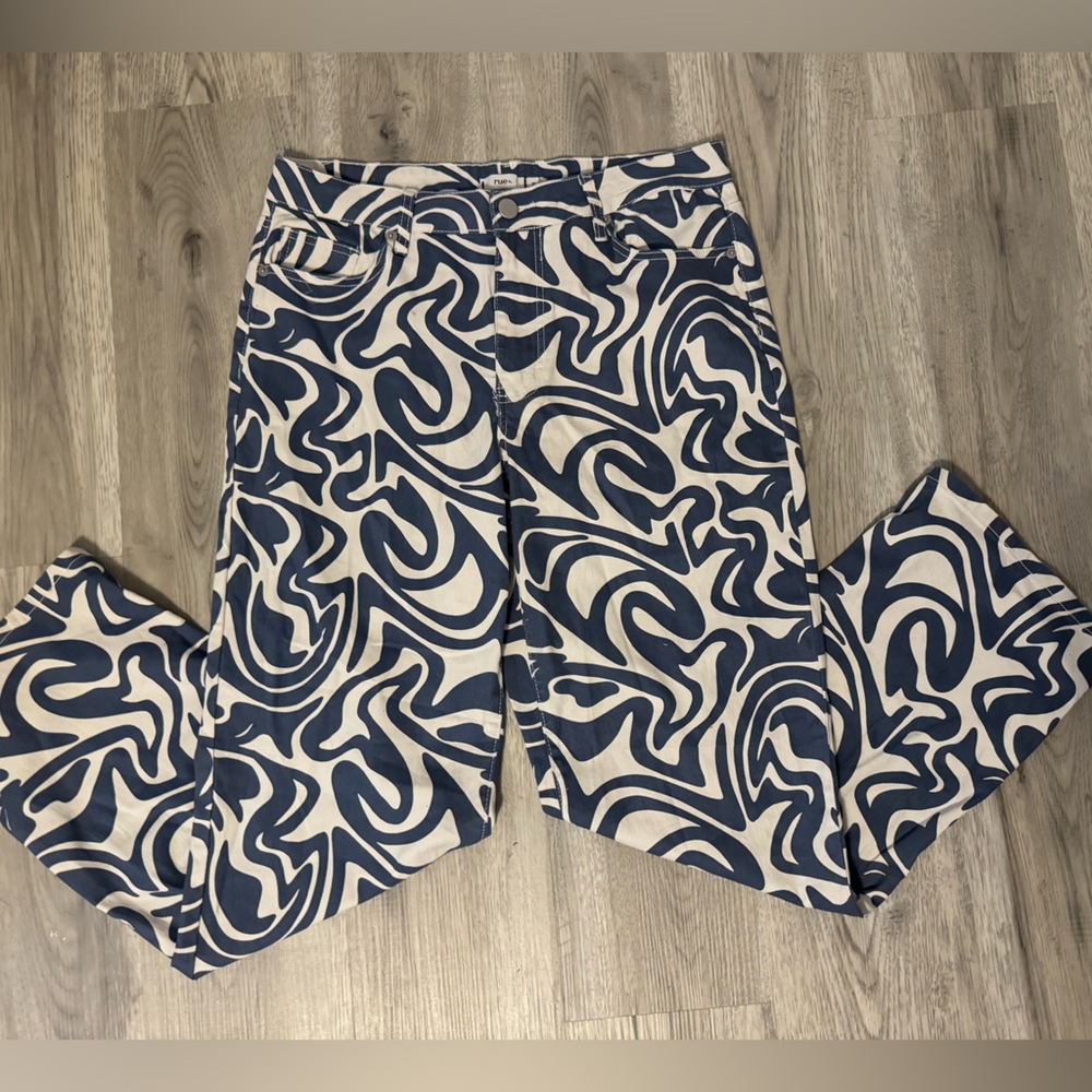 Women’s jeans